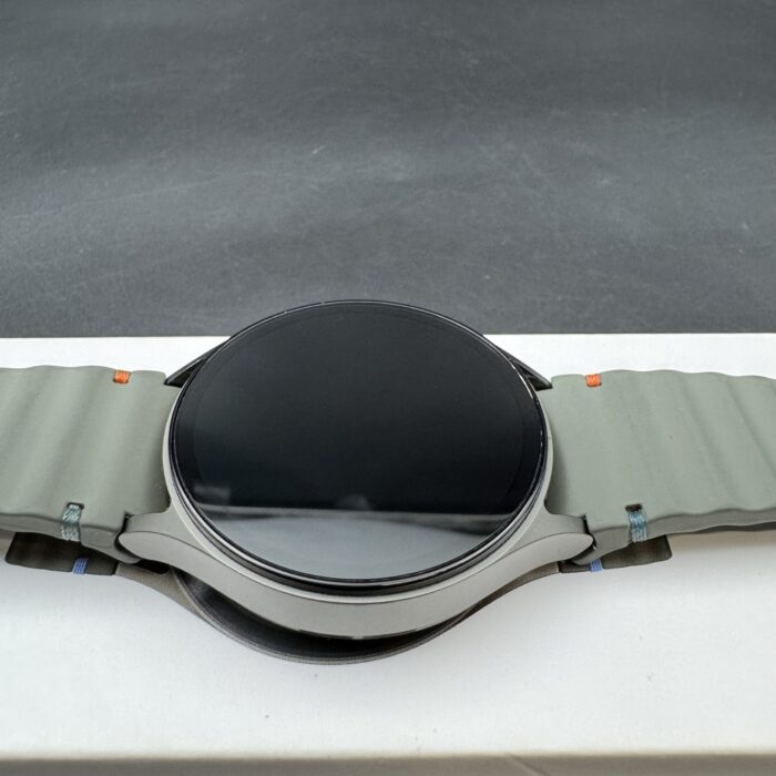Samsung Galaxy Watch 7 44MM GPS Green - Image 3