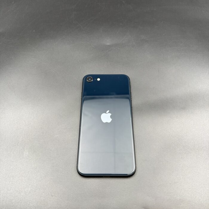 iPhone SE (3rd generation) 64GB Midnight - Image 8