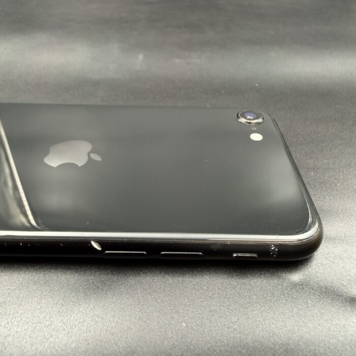 iPhone SE (2nd Gen) Black - Image 5