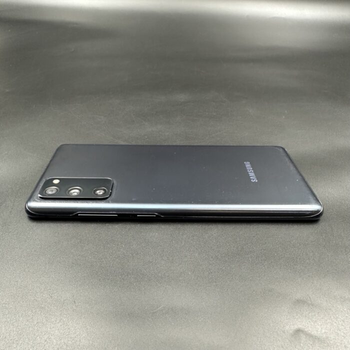 Samsung Galaxy S20 FE 128GB Dual Sim Blue (Cracked Screen) - Image 2