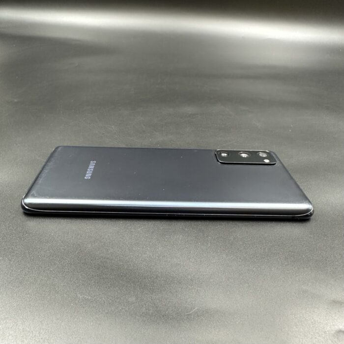 Samsung Galaxy S20 FE 128GB Dual Sim Blue (Cracked Screen) - Image 5