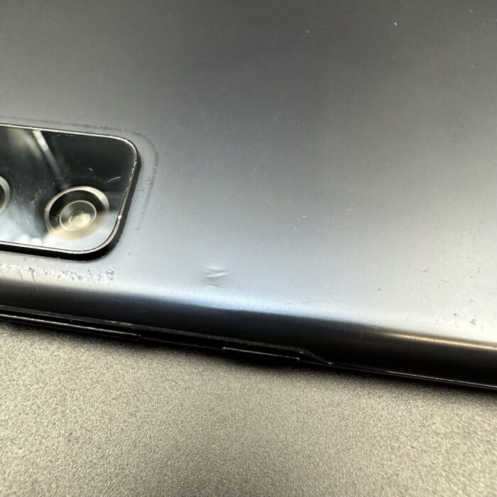 Samsung Galaxy S20 FE 128GB Dual Sim Blue (Cracked Screen) - Image 7