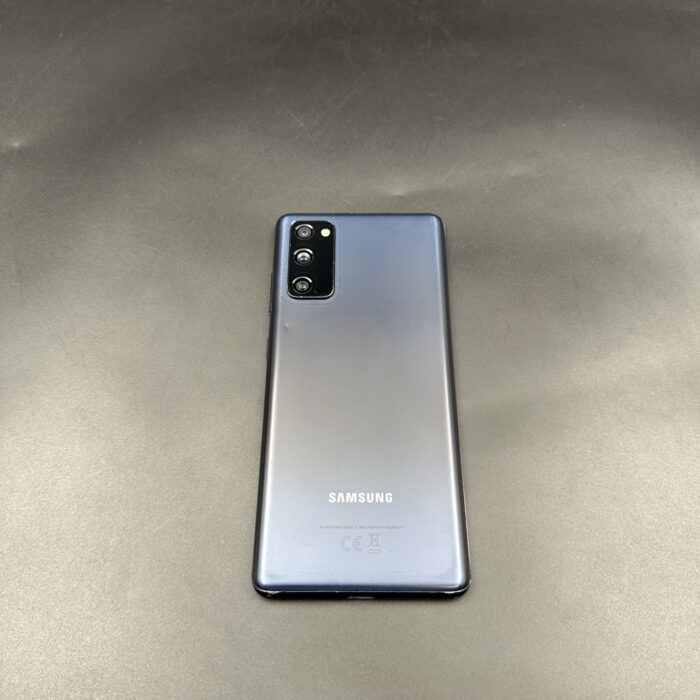 Samsung Galaxy S20 FE 128GB Dual Sim Blue (Cracked Screen) - Image 10
