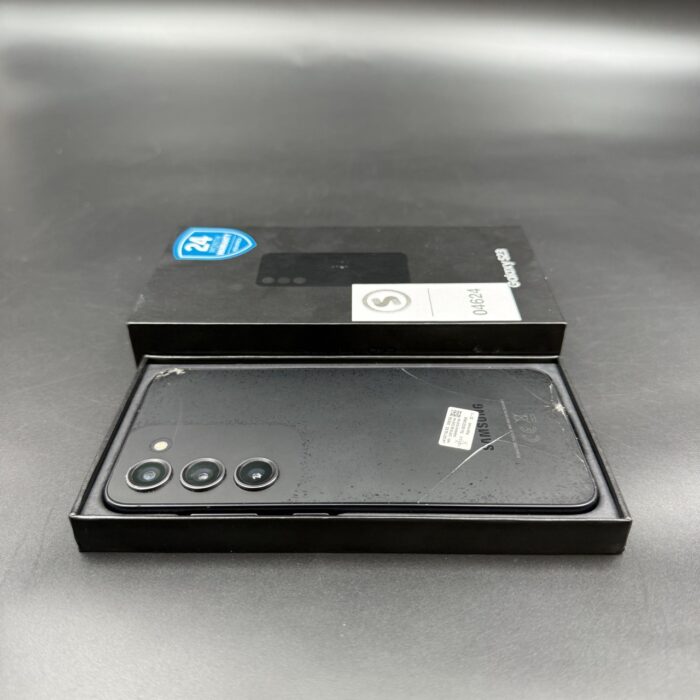 Samsung Galaxy S23 256GB Phantom Black (Cracked Back) - Image 2