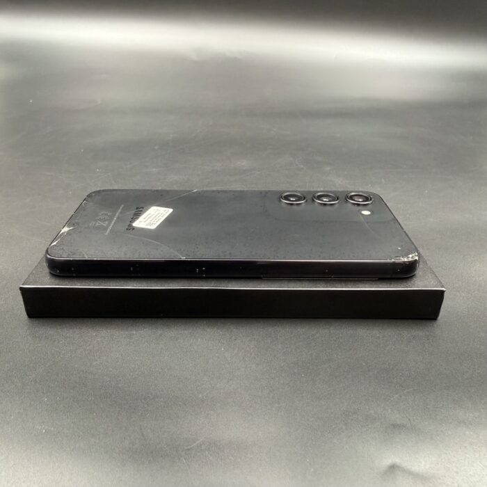 Samsung Galaxy S23 256GB Phantom Black (Cracked Back) - Image 5