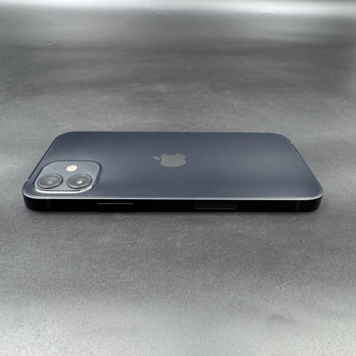 iPhone 12 128GB Black - Image 2