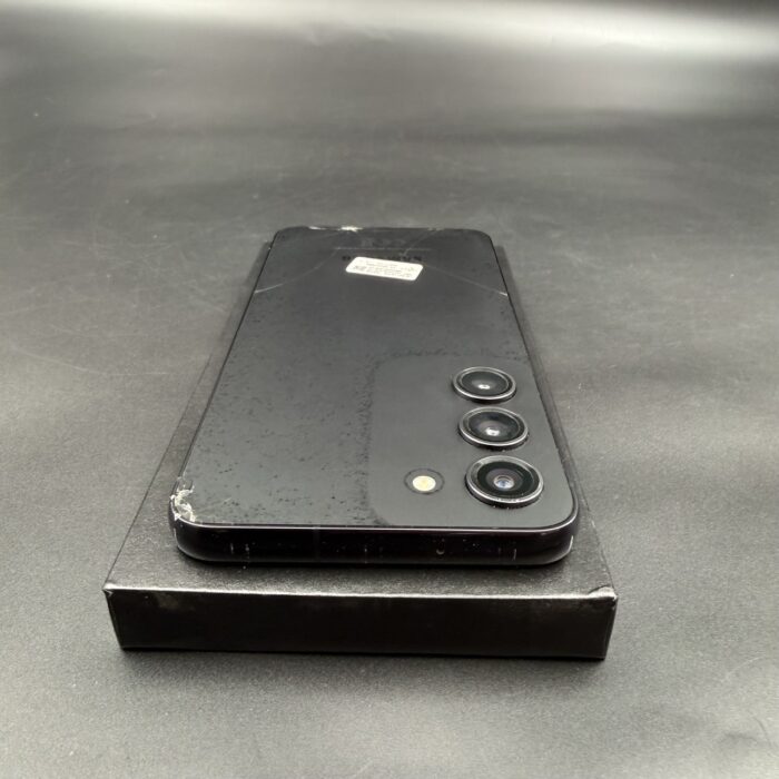 Samsung Galaxy S23 256GB Phantom Black (Cracked Back) - Image 7