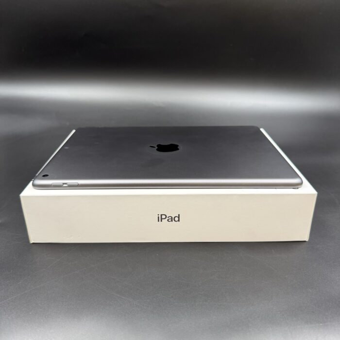 iPad 9th Generation 64GB Wifi Space Grey - Image 3