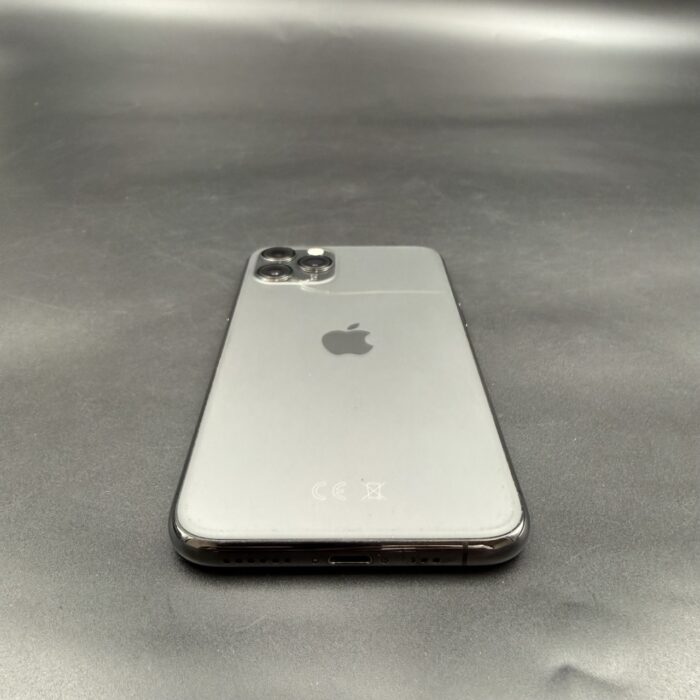 iPhone 11 Pro 512GB Space Grey (Cracked Back) - Image 3