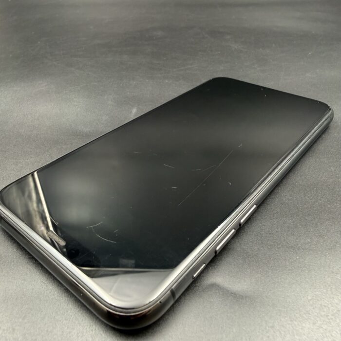 iPhone 11 Pro 512GB Space Grey (Cracked Back) - Image 6