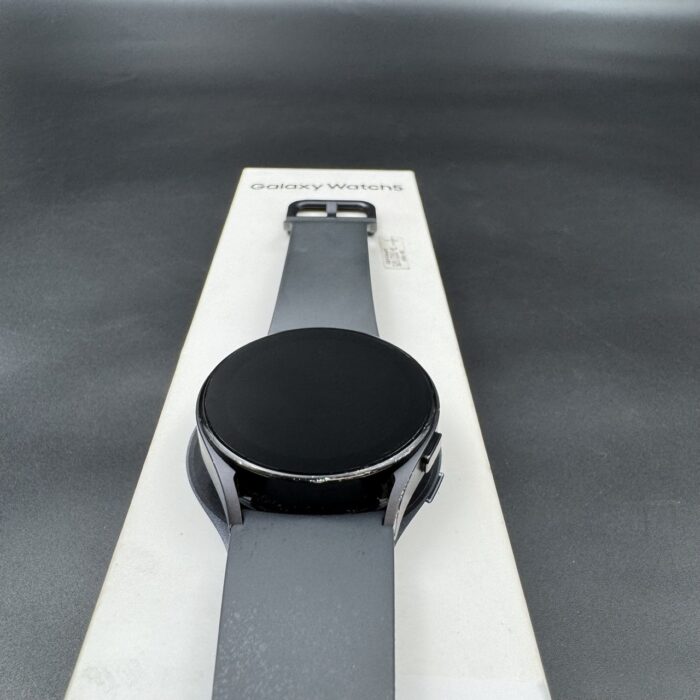 Samsung Galaxy Watch 5 40MM Black - Image 4