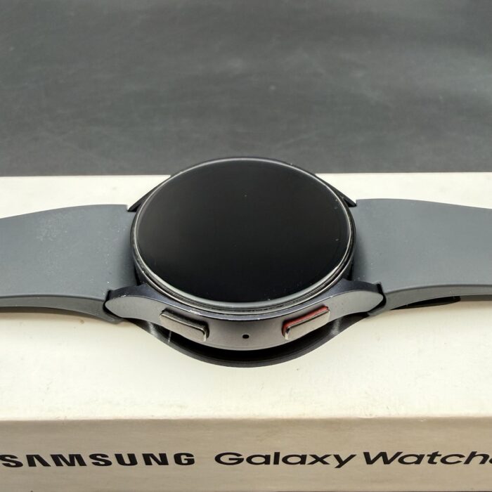 Samsung Galaxy Watch 6 40MM Graphite - Image 3