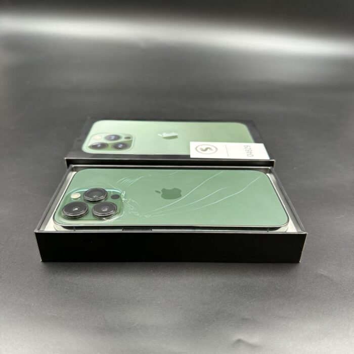iPhone 13 Pro 128GB Alpine Green (Cracked Back) - Image 2