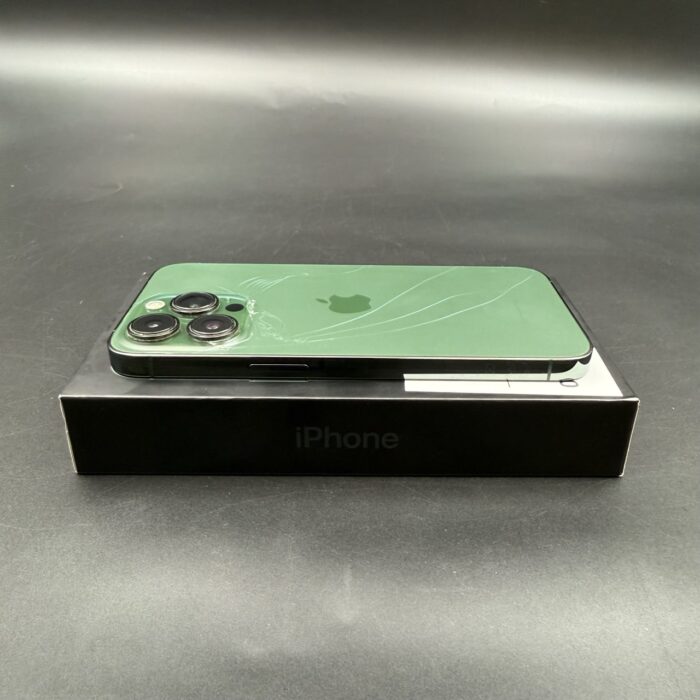 iPhone 13 Pro 128GB Alpine Green (Cracked Back) - Image 3