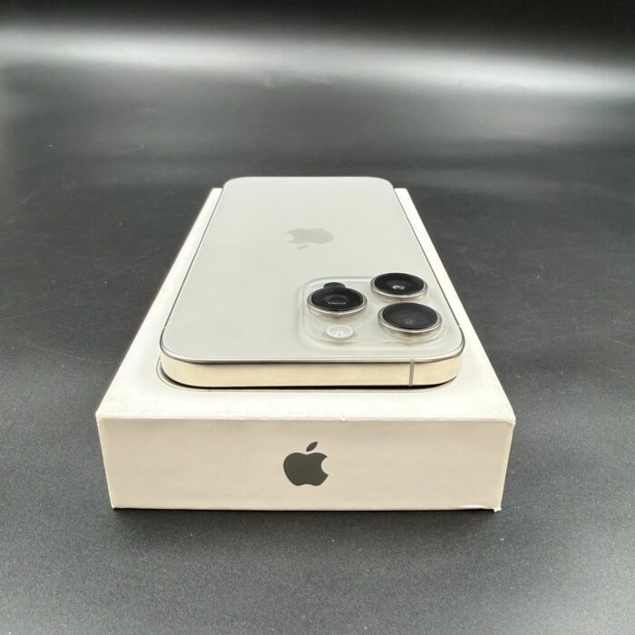 iPhone 16 Pro Max 256GB White Titanium - Image 6