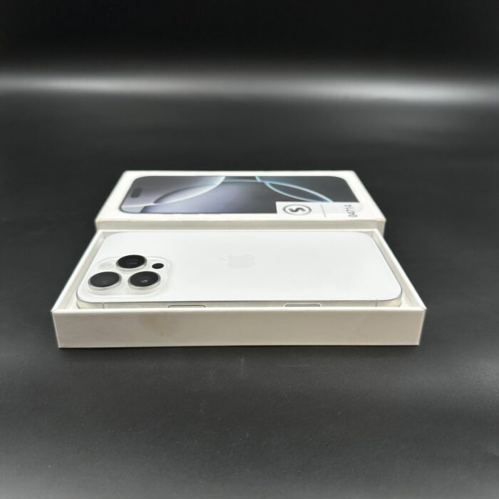 iPhone 16 Pro Max 512GB White Titanium - Image 2