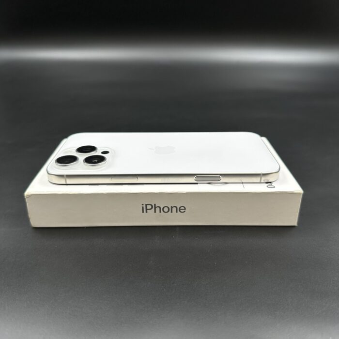 iPhone 16 Pro Max 512GB White Titanium - Image 3