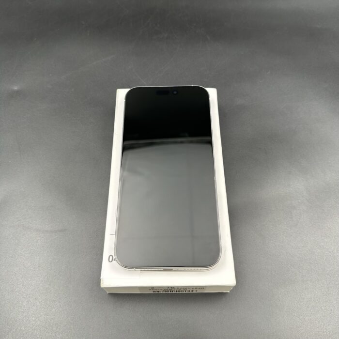iPhone 16 Pro Max 512GB White Titanium - Image 7