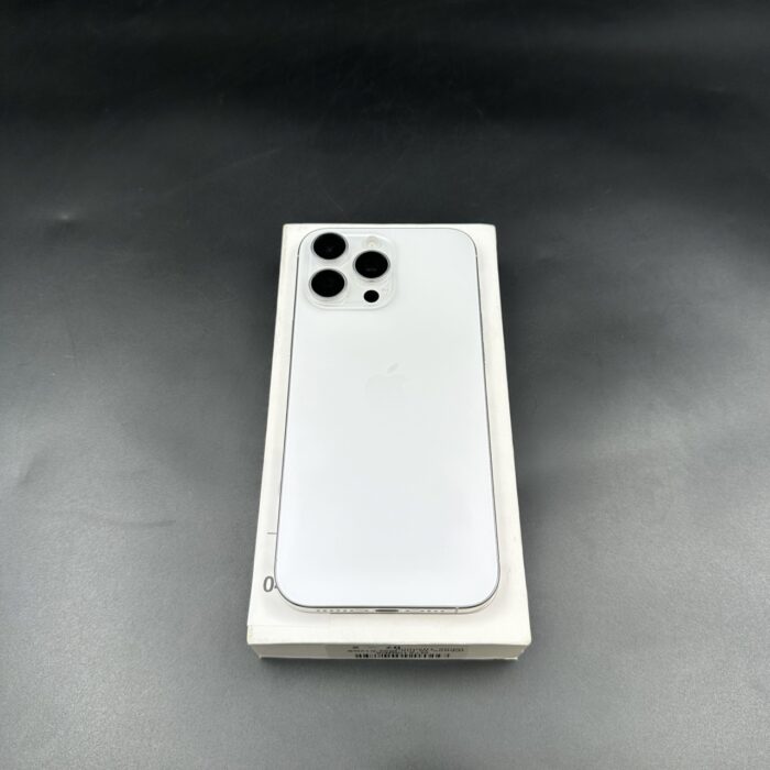 iPhone 16 Pro Max 512GB White Titanium - Image 8
