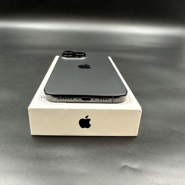 iPhone 16 Pro Max 256GB Black Titanium - Image 5