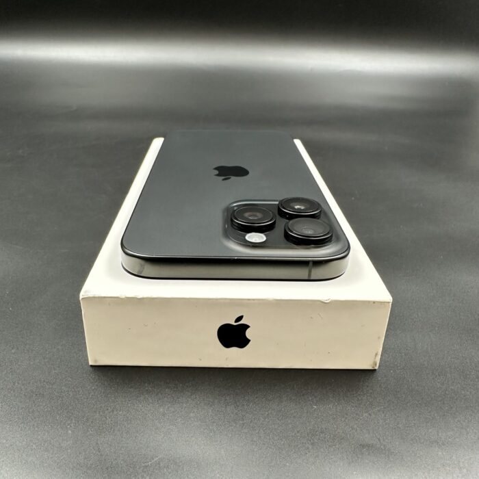 iPhone 16 Pro Max 256GB Black Titanium - Image 7