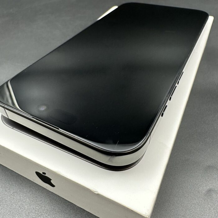 iPhone 16 Pro Max 256GB Black Titanium - Image 9