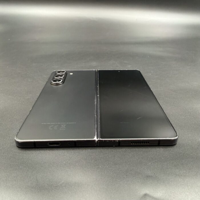 Samsung Z Fold 5 256GB Phanton Black - Image 3