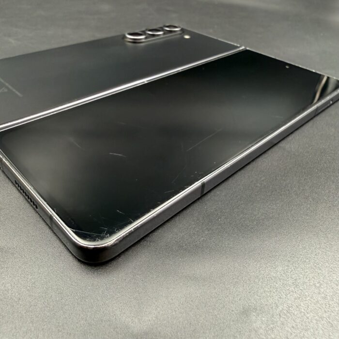 Samsung Z Fold 5 256GB Phanton Black - Image 4