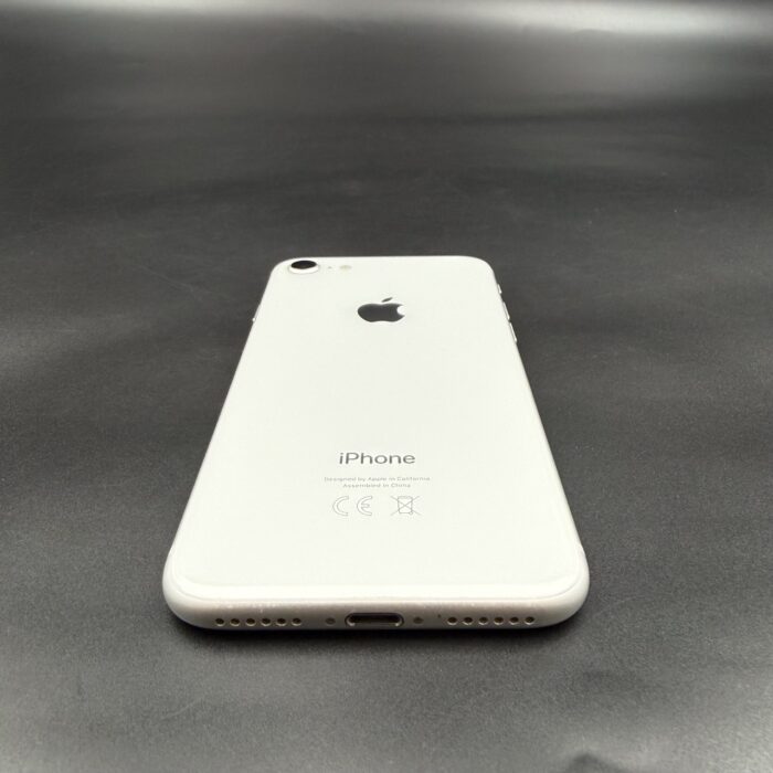 iPhone 8 64GB White - Image 3