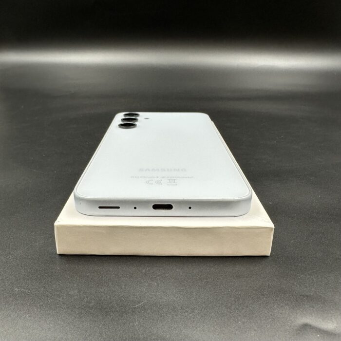 Samsung Galaxy A35 128GB Awesome Iceblue - Image 6