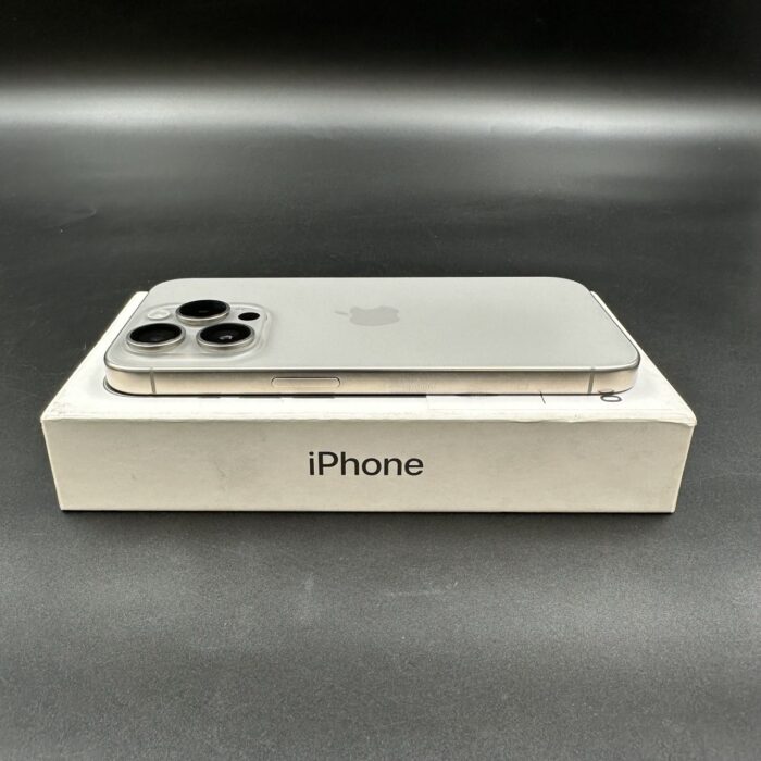 iPhone 15 Pro 256GB Natural Titanium - Image 3