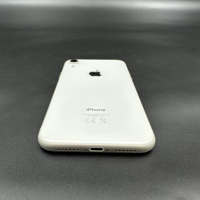 iPhone XR 64GB White - Image 3