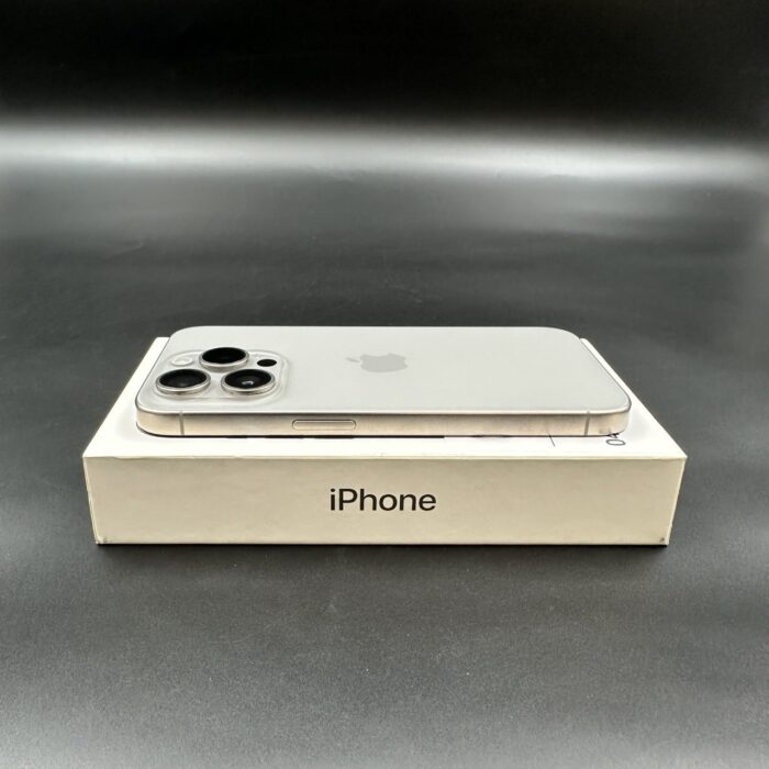 iPhone 15 Pro 256GB Natural Titanium - Image 3