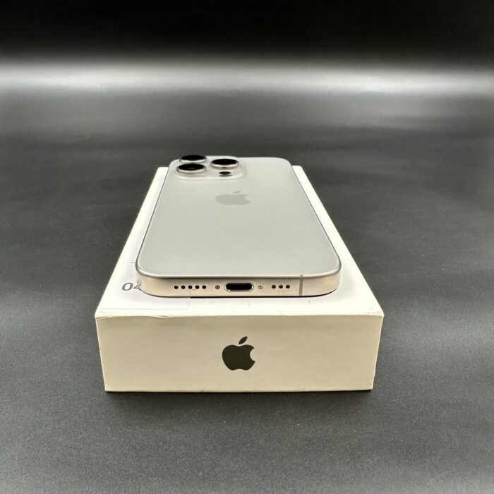 iPhone 15 Pro 256GB Natural Titanium - Image 4