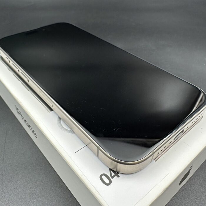 iPhone 15 Pro 256GB Natural Titanium - Image 8