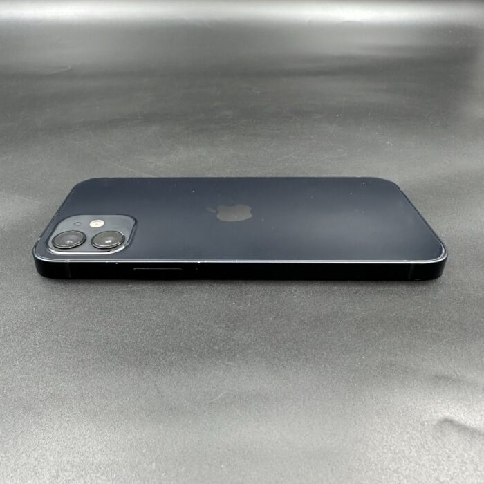 iPhone 12 64GB Black - Image 2