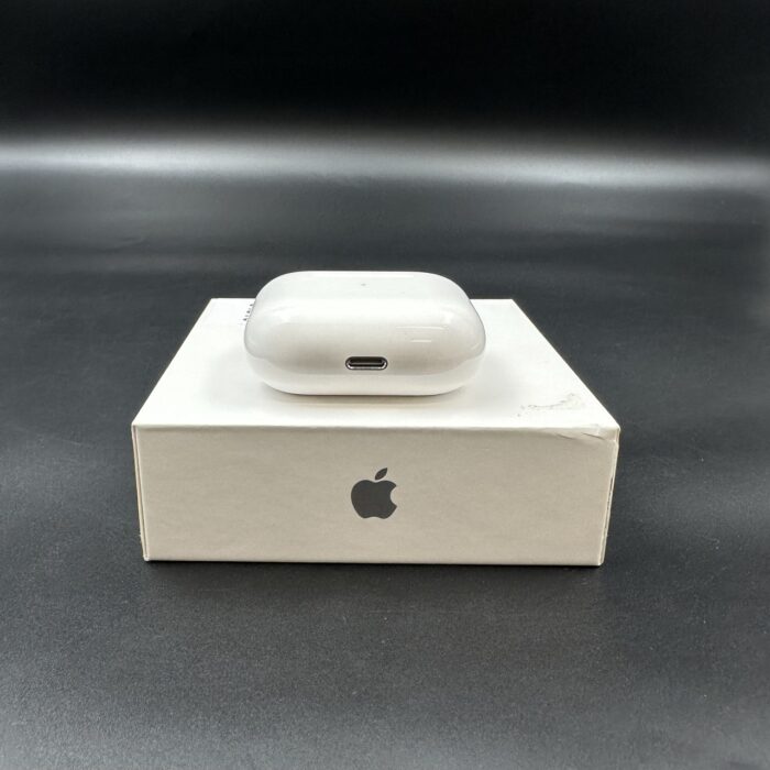 Apple AirPods (3rd Gen) with MagSafe Charging Case - Image 5