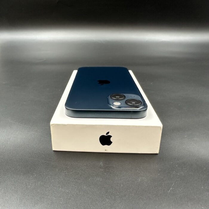 iPhone 13 128GB Midnight - Image 6