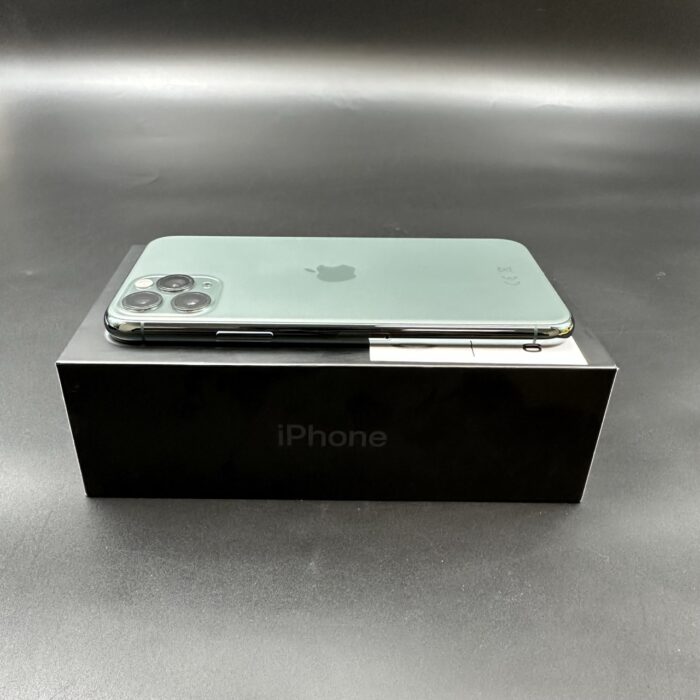 iPhone 11 Pro 256GB Midnight Green - Image 3
