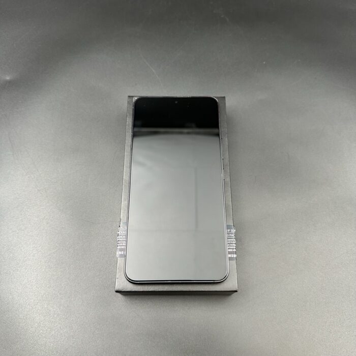 Samsung Galaxy S22 5G 256GB Phantom Black - Image 8