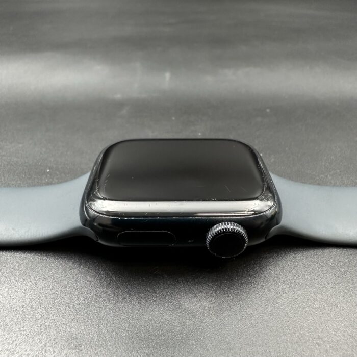 Apple Watch Series 7 41MM Midnight - Image 4
