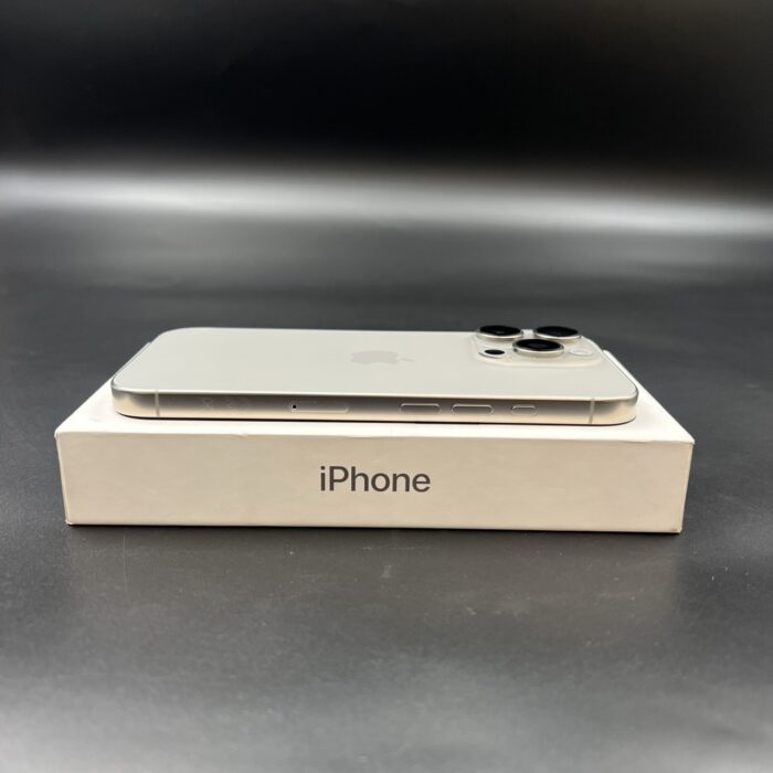 iPhone 16 Pro 256GB Natural Titanium - Image 5