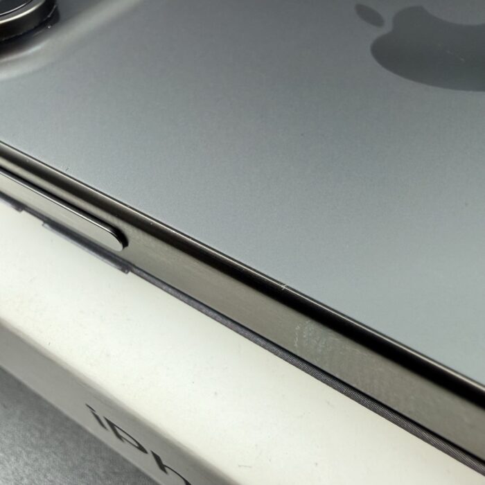 iPhone 15 Pro Max 256GB Black Titanium - Image 4