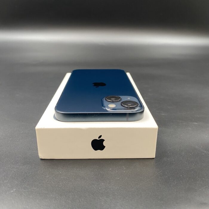 iPhone 13 128GB Midnight - Image 6