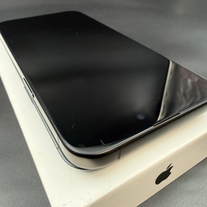 iPhone 15 Pro Max 256GB Black Titanium - Image 10