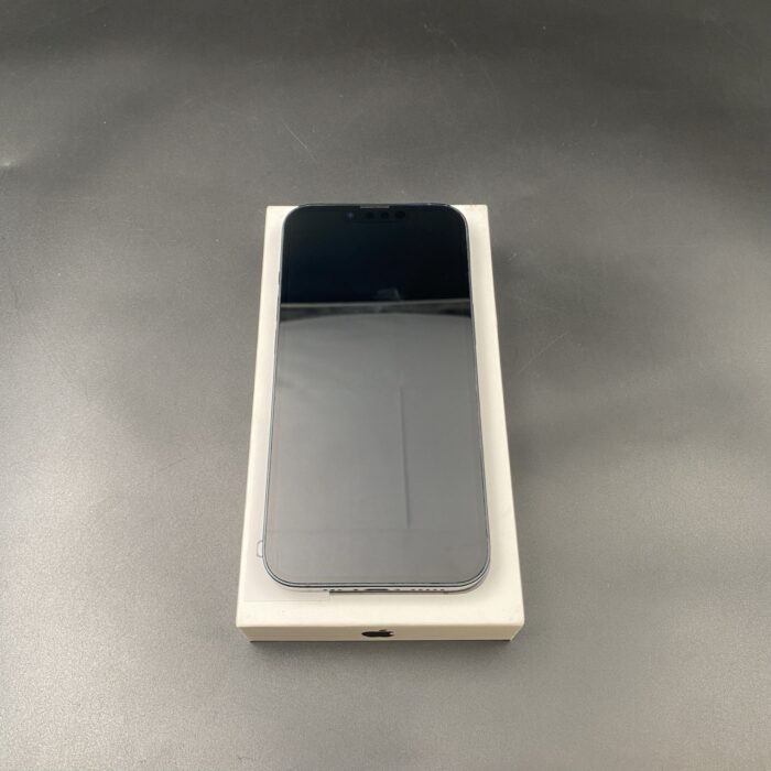 iPhone 13 128GB Midnight - Image 7