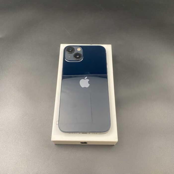 iPhone 13 128GB Midnight - Image 9