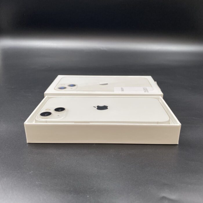 iPhone 13 128GB Starlight - Image 2