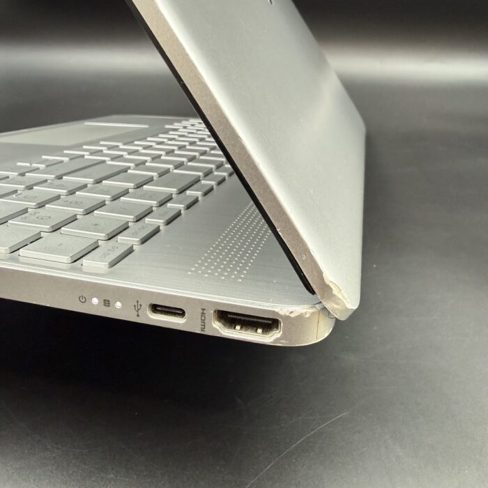 HP 15s-eq2xxx AMD Ryzen 5 @2.10GHz 8GB RAM and 512GB SSD Silver - Image 6