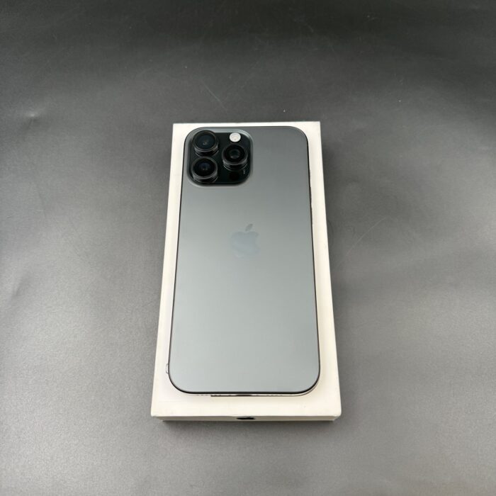 iPhone 16 Pro Max 256GB Black Titanium - Image 10